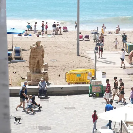 Apartment Calafell Beach Apartment *
